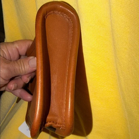 Coach vintage Saddle Brown Leather Zip Pouch Wallet very supple leather - Picture 5 of 16
